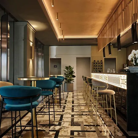 Boutique فندق ستريزا